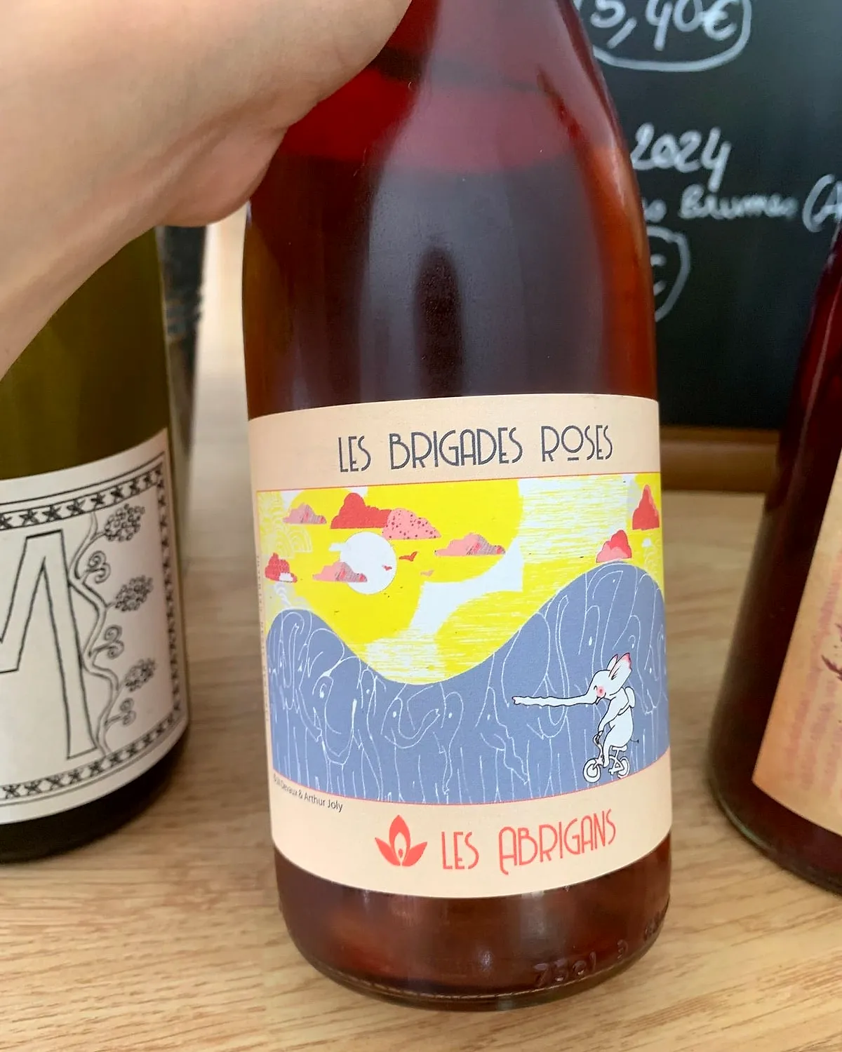 Bouteille Les Brigades Roses, Domaine des Abrigans